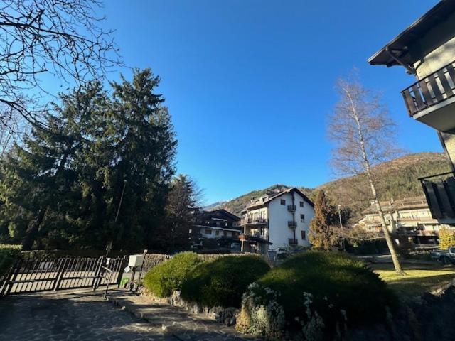 Ferienwohnung Mansarda G.A. Clusone Exterior foto